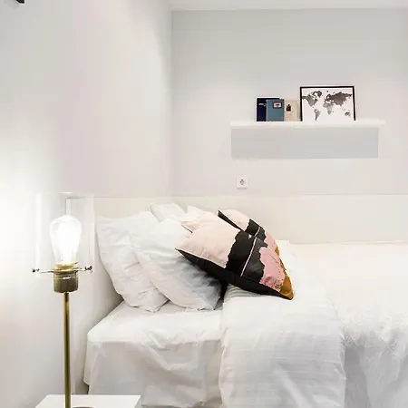 Cosy White Scandinavian By Houseys * Vilnius